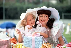 1980s Movies Prints: MOMMIE DEAREST, Mara Hobel, Faye Dunaway, 1981, (c) Paramount/courtesy Everett Collection