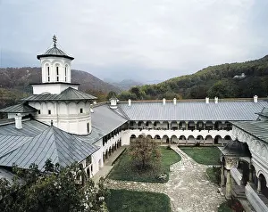 Monastery of Horezu. ROMANIA. VALCEA. Horezu. Monastery of Horezu. Brancovan Style. Cloister or "katholicon". AISA/Everett Collection**US SALES ONLY**