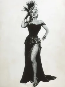 Cinema Prints: Monroe, Marilyn. Portrait of Marilyn Monroe. AISA/Everett Collection**US SALES ONLY**