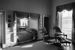 Study Prints: Monticello, the home built by Thomas Jefferson in the 1770s