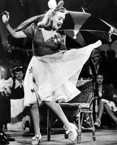 MOON OVER MIAMI, Betty Grable, 1941. TM and Copyright 20th Century Fox Film Corp. All rights reserved. Courtesy: Everett Collection