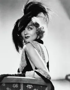 Pod21 Prints: MOULIN ROUGE, Constance Bennett