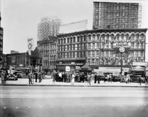 Michigan Prints: Movie Theaters, The Family Theater, 16-30 Monroe Avenue, Detroit, Michigan, circa 1933