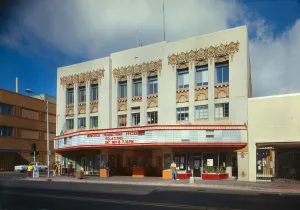 Images Dated 17th December 2007: Movie Theaters, The Kimo Theater