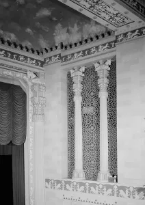 Images Dated 17th December 2007: Movie Theaters, Missouri Theater Building