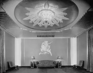 Empty Prints: Movie Theaters, The Paramount Theatre
