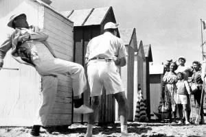 Beach Prints: MR. HULOT'S HOLIDAY, (aka LES VACANCES DE MONSIEUR HULOT), Jacques Tati (left), 1953