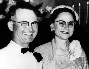 Murdered Prints: Mr. and Mrs. Herbert Clutter murdered in Kansas