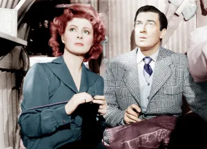 MRS. MINIVER, from left: Greer Garson, Walter Pidgeon, 1942