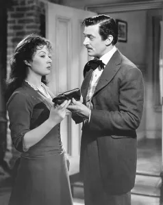 MRS. PARKINGTON, from left: Greer Garson, Walter Pidgeon, 1944
