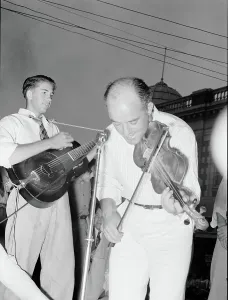 Images Dated 5th August 2014: Musicians in Cajun band contest