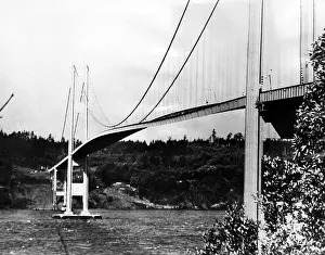 Images Dated 8th March 2007: The narrows bridge across Puget Sound in Tacoma