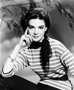 Posing Prints: Natalie Wood, May, 1957