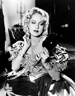 Hand Mirror Prints: NAUGHTY MARIETTA, Jeanette MacDonald, 1935