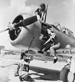 Mechanics Prints: Navy WAVE aviation machinist's mates