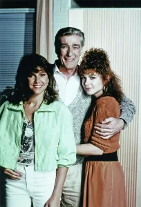 Dinah Prints: EMPTY NEST, (from left): Kristy McNichol, Richard Mulligan, Dinah Manoff, 1988-95