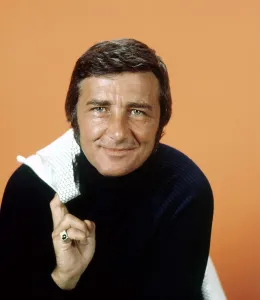 1970s Portraits Prints: THE NEW DICK VAN DYKE SHOW, Richard Dawson, 1971-74