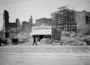 Sign Prints: A new shoe store at 822 Market St. is open for business in San Francisco in 1906