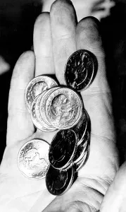 Images Dated 19th April 2007: New silver Susan B. Anthony dollar coins