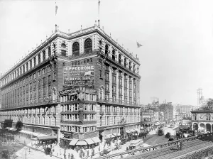 Images Dated 16th December 2008: New York City. Macy's Building and Herald Square, ca, 1907