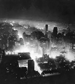 Cityscape Prints: New York City at night. Circa 1950s. CSU Archives/Everett Collection