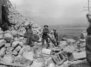 Mortars Prints: New Zealand mortar crew in Cassino ruins