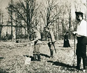 Saint Petersburg Prints: Nicholas II. Nicholas II arrested with his guards in Tsarskoye Selo