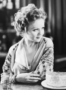 Images Dated 23rd April 2014: NIGHT ANGEL, Nancy Carroll, 1931