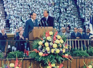 Graham Prints: Nixon appeared at one of Billy Graham's revivals in East Tennessee in 1970