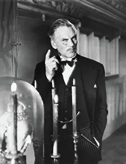 Movpor3 Prints: AND THEN THERE WERE NONE, Walter Huston