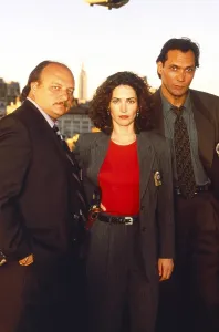 Smits Prints: NYPD BLUE, from left: Dennis Franz, Kim Delaney, Jimmy Smits, (1995), (1993-2005)