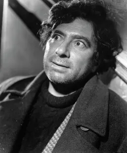 Images Dated 2nd May 2005: ODD MAN OUT, Robert Newton, 1947