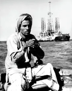 Middle East Prints: Off-shore oil rig, Saudi Arabia