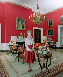 Chandelier Prints: Official Portrait of First Lady Nancy Reagan in the Red Room of the White House