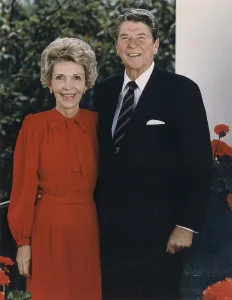 Conservatives Prints: Official second term portrait of President and First Lady Nancy Reagan