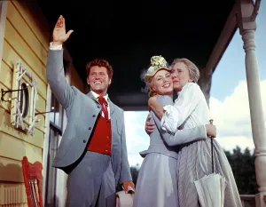 Embrace Prints: OKLAHOMA!, Gordon MacRae, Shirley Jones