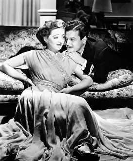 Images Dated 26th February 2010: OLD ACQUAINTANCE, from left: Bette Davis, Gig Young, 1943