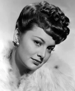 Fur Collar Prints: Olivia De Havilland, 1942
