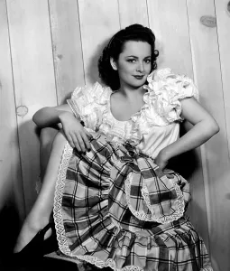 Womens Fashion Prints: OLIVIA DE HAVILLAND, Paramount Pictures, 1948