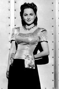 Vpx Copy Prints: Olivia de Havilland, Warner Bros. publicity shot, 1942