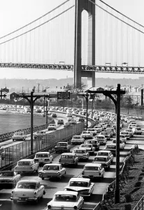 Images Dated 24th April 2007: An opening day traffic jam on the Verrazano-Narrows Bridge