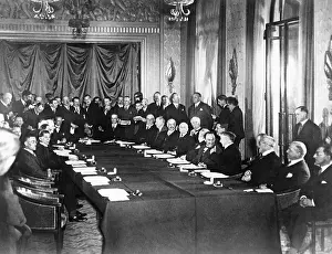 Csubeta Prints: Opening session of Second Reparations Conference for restructuring German payments