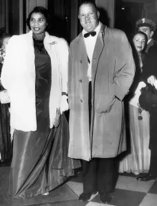 Images Dated 22nd February 2007: Opera singer Marian Anderson with her husband Orpheus H