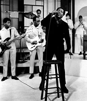 Performing Prints: Otis Redding, circa 1967. Courtesy: CSU Archives / Everett Collection