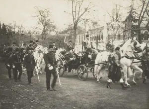 Guards Prints: Ottoman Sultan Mehmed V in a carriage followed by the Young Turk Enver Pasha on white horse