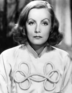 Images Dated 16th December 2015: THE PAINTED VEIL, Greta Garbo, 1934