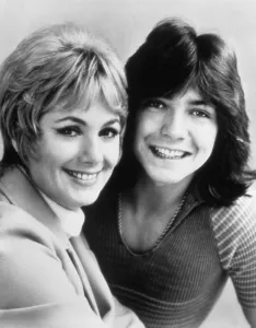 Abctvb Prints: THE PARTRIDGE FAMILY, from left: Shirley Jones, David Cassidy, 1970-74