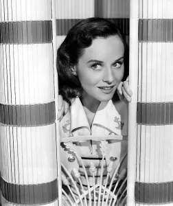 Peering Prints: PAULETTE GODDARD, Paramount Pictures, 1941