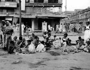 Famine Prints: At the peak of India's famine in late October 1943