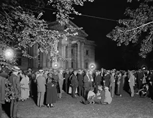 Lcgr1412req Prints: People gathered outside Memorial Continental Hall for Coolidge's Notification Ceremony'